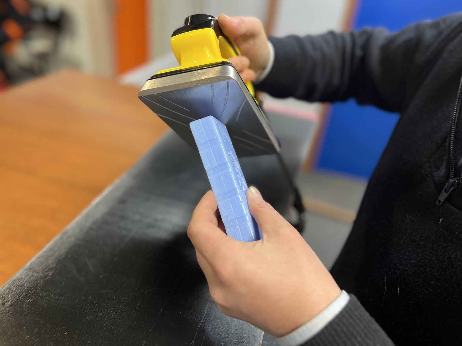 Snowsuits Snowboard Service