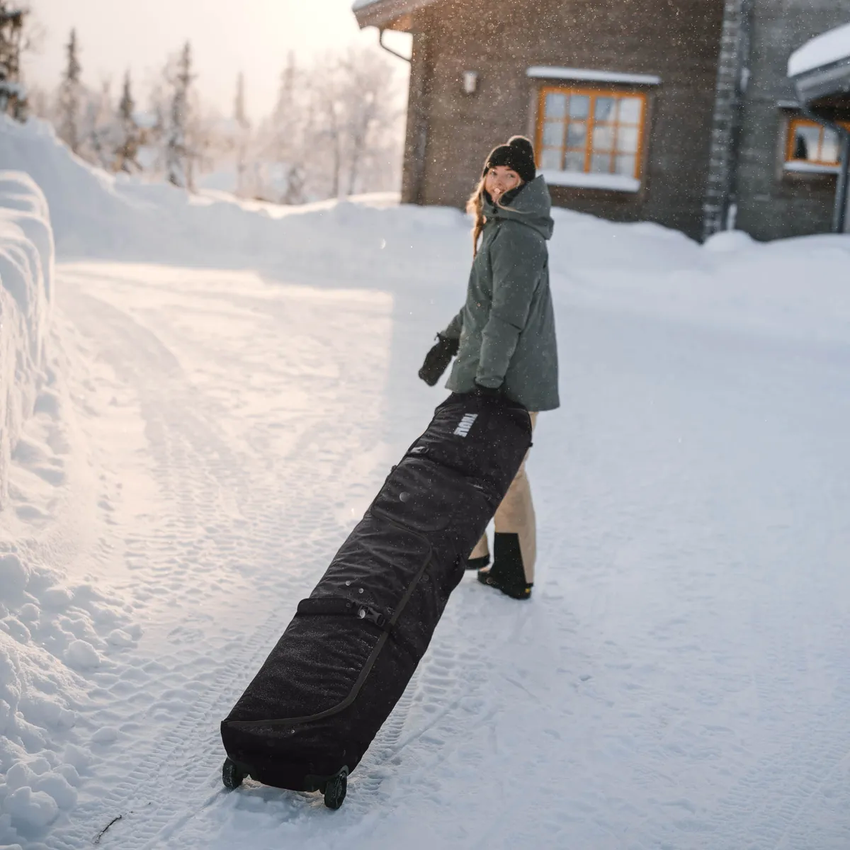 Thule RoundTrip Snowboard